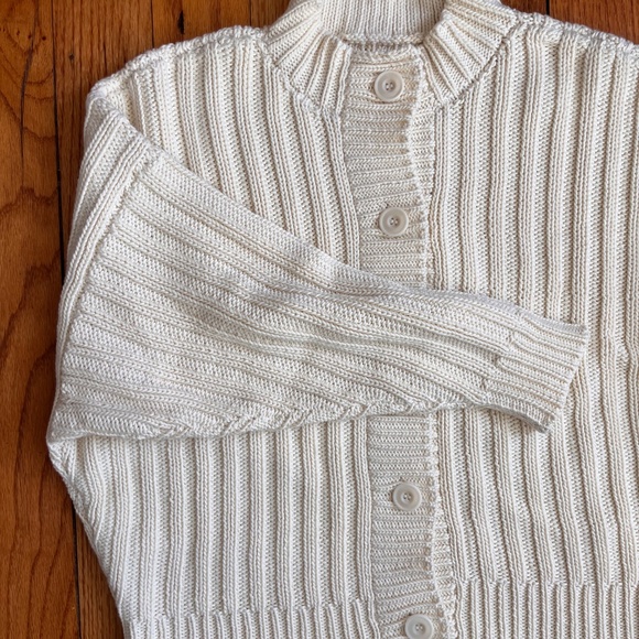 Jaggery London Rio Ribbed cardigan - Picture 3 of 5